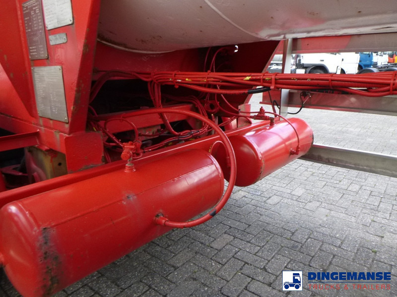 Επικαθήμενο βυτίο Clayton Gas tank steel 31.8 m3 (low pressure 10 bar): φωτογραφία 13