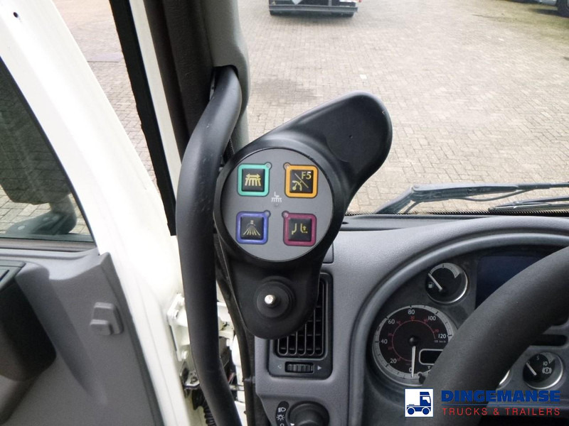 Σάρωθρο δρόμων DAF LF 45.180 Scarab Merlin street sweeper 4x2: φωτογραφία 17 Σάρωθρο δρόμων DAF LF 45.180 Scarab Merlin street sweeper 4x2: φωτογραφία 17