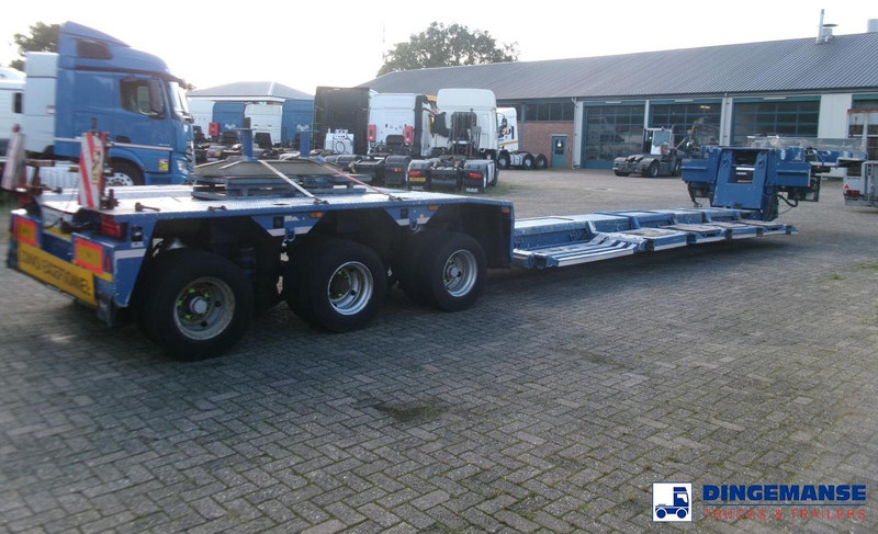 Goldhofer 3-axle lowbed trailer STZ-V 3-33/80A 56 t / ext. 13.6 m - Επικαθήμενο με χαμηλό δάπεδο: φωτογραφία 4 Goldhofer 3-axle lowbed trailer STZ-V 3-33/80A 56 t / ext. 13.6 m - Επικαθήμενο με χαμηλό δάπεδο: φωτογραφία 4