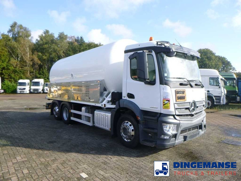 Mercedes-Benz Antos 2635 6x2 gas tank 28 m3 - Φορτηγό βυτιοφόρο: φωτογραφία 2 Mercedes-Benz Antos 2635 6x2 gas tank 28 m3 - Φορτηγό βυτιοφόρο: φωτογραφία 2