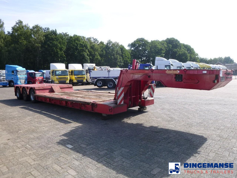 Nooteboom 3-axle lowbed trailer OSDAZ-56 - Επικαθήμενο με χαμηλό δάπεδο: φωτογραφία 4 Nooteboom 3-axle lowbed trailer OSDAZ-56 - Επικαθήμενο με χαμηλό δάπεδο: φωτογραφία 4