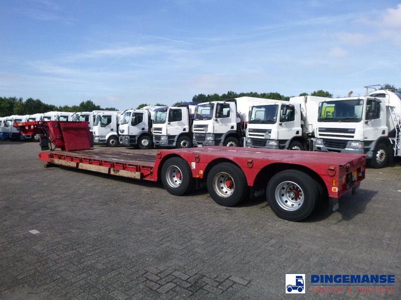 Nooteboom 3-axle lowbed trailer OSDAZ-56 - Επικαθήμενο με χαμηλό δάπεδο: φωτογραφία 5 Nooteboom 3-axle lowbed trailer OSDAZ-56 - Επικαθήμενο με χαμηλό δάπεδο: φωτογραφία 5