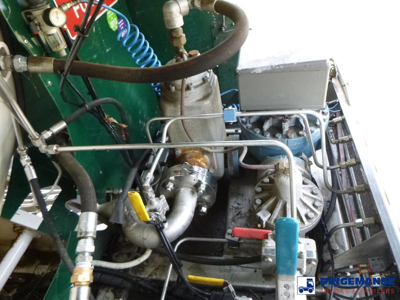 Φορτηγό βυτιοφόρο Renault Premium 270.19 4x2 dxi gas tank 19.7 m3 / 1 comp: φωτογραφία 9 Φορτηγό βυτιοφόρο Renault Premium 270.19 4x2 dxi gas tank 19.7 m3 / 1 comp: φωτογραφία 9