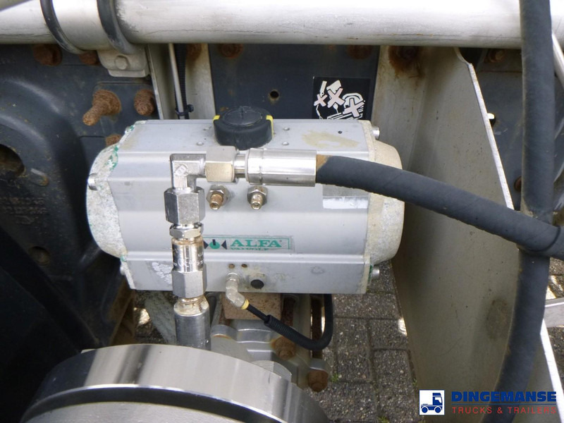 Φορτηγό βυτιοφόρο Renault Premium 270.19 4x2 dxi gas tank 19.7 m3 / 1 comp: φωτογραφία 19 Φορτηγό βυτιοφόρο Renault Premium 270.19 4x2 dxi gas tank 19.7 m3 / 1 comp: φωτογραφία 19