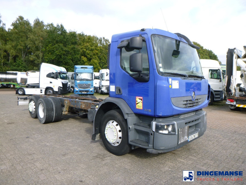 Renault Premium 320 dxi 6x2 chassis ADR - Φορτηγό βυτιοφόρο: φωτογραφία 2 Renault Premium 320 dxi 6x2 chassis ADR - Φορτηγό βυτιοφόρο: φωτογραφία 2