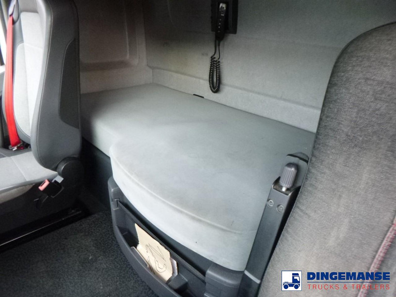 Leasing Renault T 460 4x2 Euro 6 + Retarder & ADR Renault T 460 4x2 Euro 6 + Retarder & ADR: φωτογραφία 13 Leasing Renault T 460 4x2 Euro 6 + Retarder & ADR Renault T 460 4x2 Euro 6 + Retarder & ADR: φωτογραφία 13