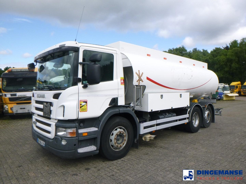 Scania P 320 DB 6X2 fuel tank 18.8 m3 / 5 comp - Φορτηγό βυτιοφόρο: φωτογραφία 1 Scania P 320 DB 6X2 fuel tank 18.8 m3 / 5 comp - Φορτηγό βυτιοφόρο: φωτογραφία 1