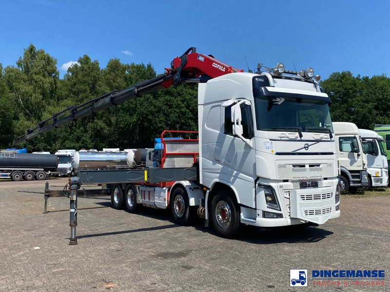 Volvo FH 550 8x4 Euro 6 + Copma 820.8 J6 - Φορτηγό με γερανό: φωτογραφία 2 Volvo FH 550 8x4 Euro 6 + Copma 820.8 J6 - Φορτηγό με γερανό: φωτογραφία 2