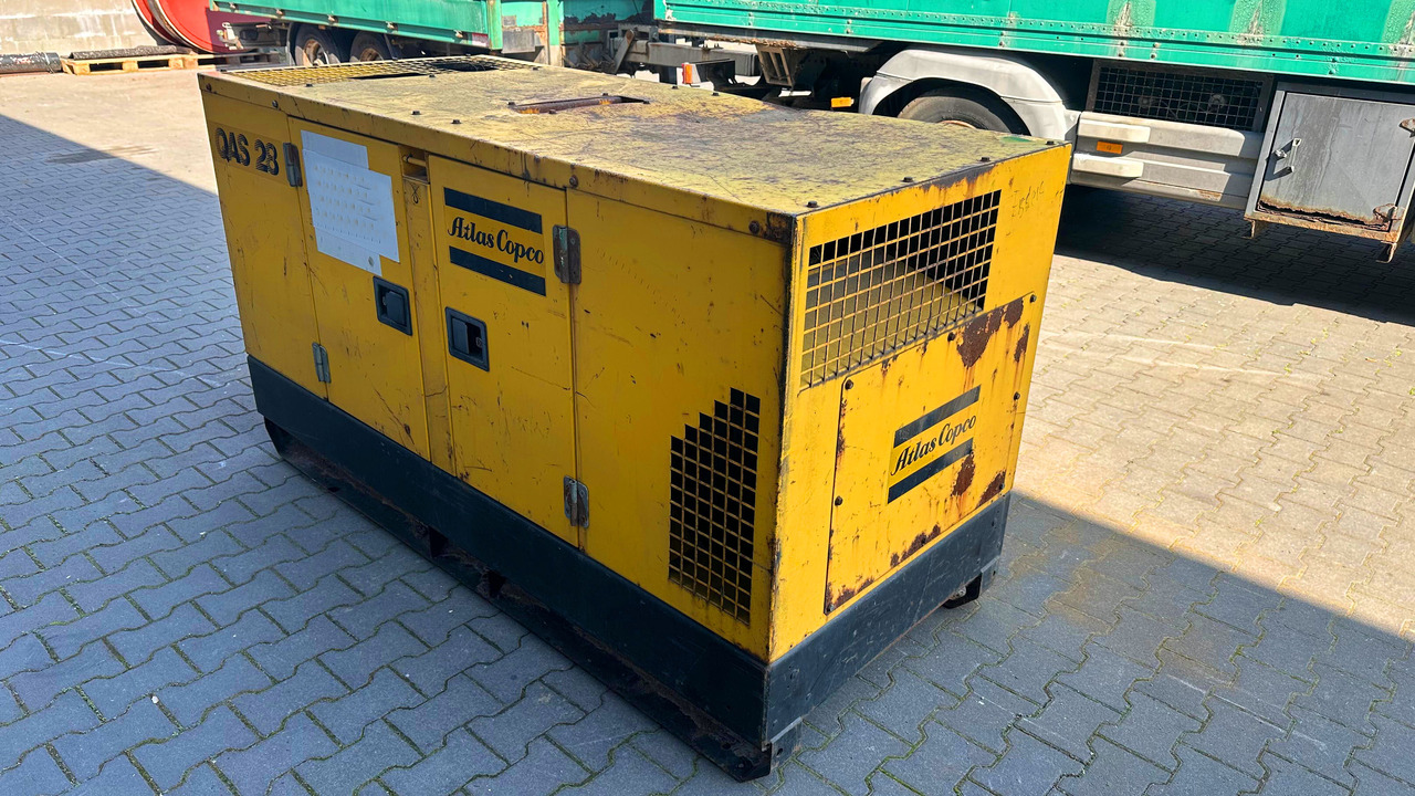 ATLAS Copco QAS 28 Yds BJ 1996 Elektro Stromgenerator Stromaggregat Notstrom - Βιομηχανική γεννήτρια: φωτογραφία 4 ATLAS Copco QAS 28 Yds BJ 1996 Elektro Stromgenerator Stromaggregat Notstrom - Βιομηχανική γεννήτρια: φωτογραφία 4