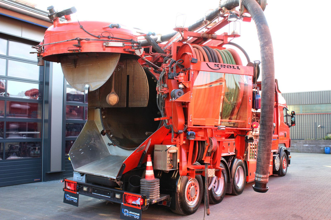 Όχημα εκκένωσης βόθρων Scania R560 V8 8x4 Kroll 20m³ WRG 2x HD-Pumpe 620 Liter: φωτογραφία 9