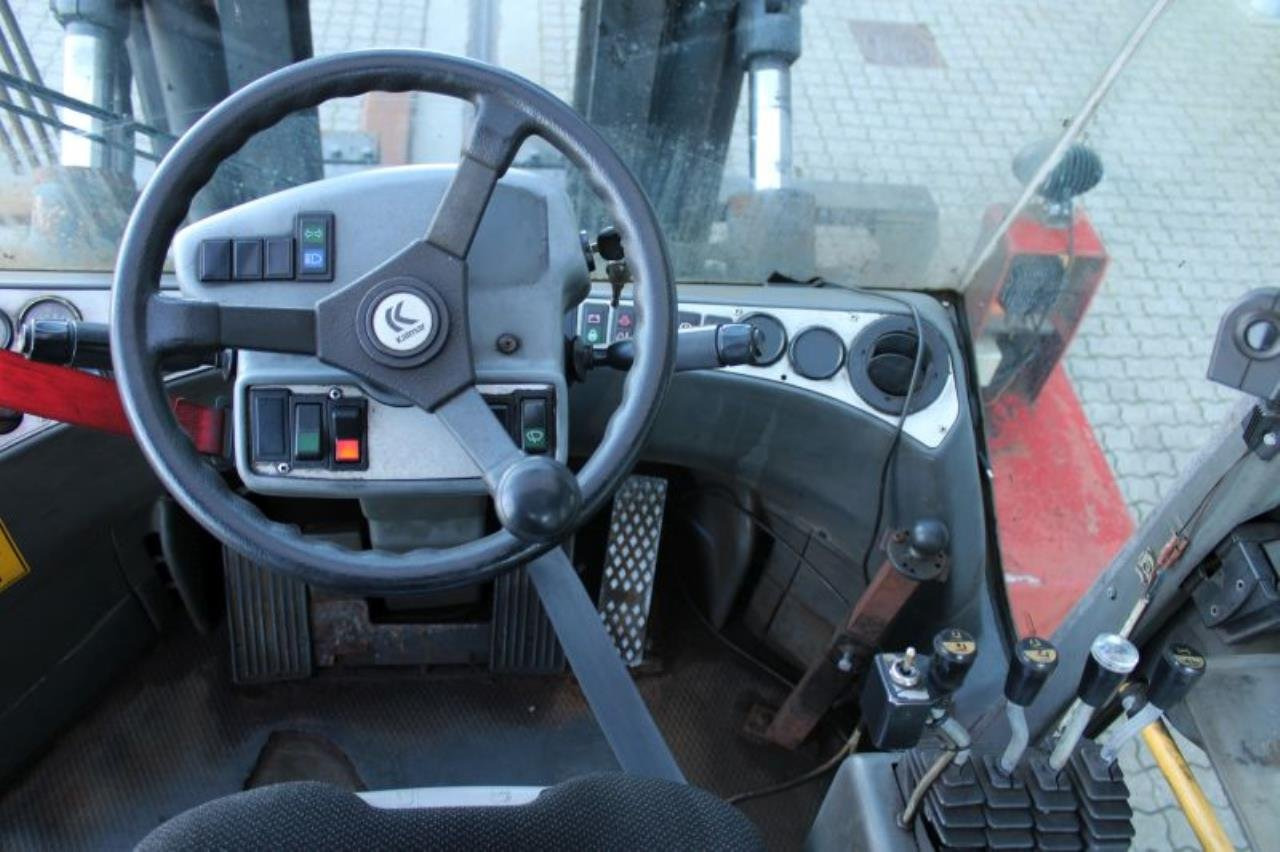 Kalmar DCE140-6 - Πετρελαιοκίνητο περονοφόρο: φωτογραφία 4 Kalmar DCE140-6 - Πετρελαιοκίνητο περονοφόρο: φωτογραφία 4