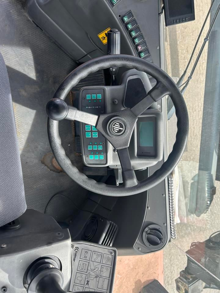 Kalmar DRF450-65C5X - Reachstacker: φωτογραφία 4 Kalmar DRF450-65C5X - Reachstacker: φωτογραφία 4