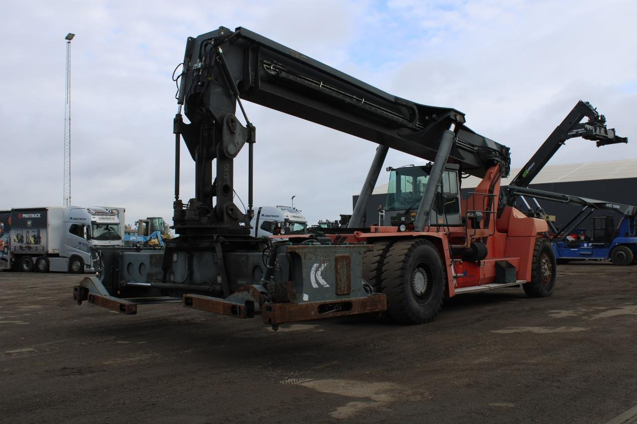 Kalmar DRF450-75S6XS - Reachstacker: φωτογραφία 2 Kalmar DRF450-75S6XS - Reachstacker: φωτογραφία 2
