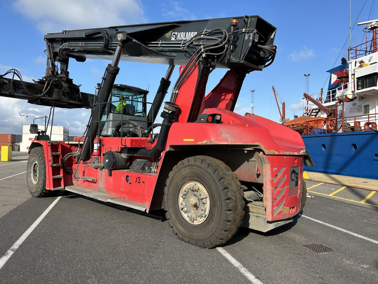 Kalmar DRG450-65S5 - Reachstacker: φωτογραφία 3 Kalmar DRG450-65S5 - Reachstacker: φωτογραφία 3