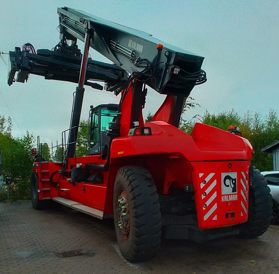 Kalmar DRG450-75C5XS - Reachstacker: φωτογραφία 3 Kalmar DRG450-75C5XS - Reachstacker: φωτογραφία 3