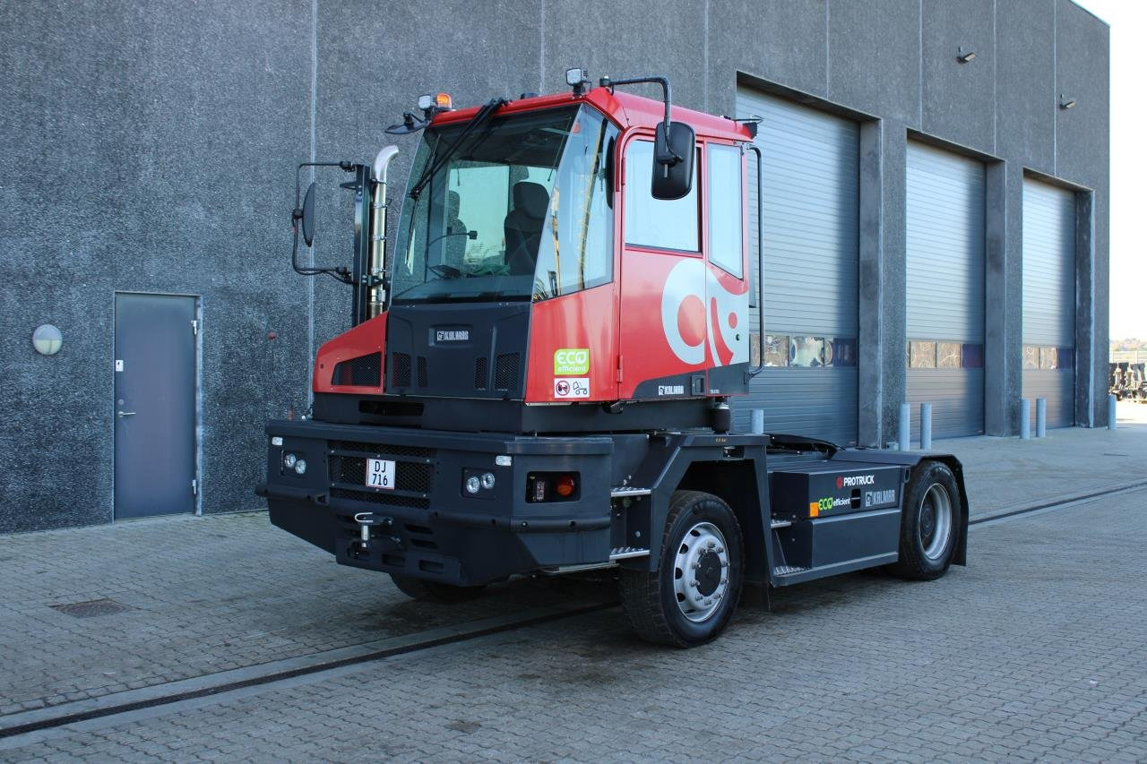 Kalmar TRL618I 4X4 - Τράκτορες τελωνείων: φωτογραφία 2 Kalmar TRL618I 4X4 - Τράκτορες τελωνείων: φωτογραφία 2