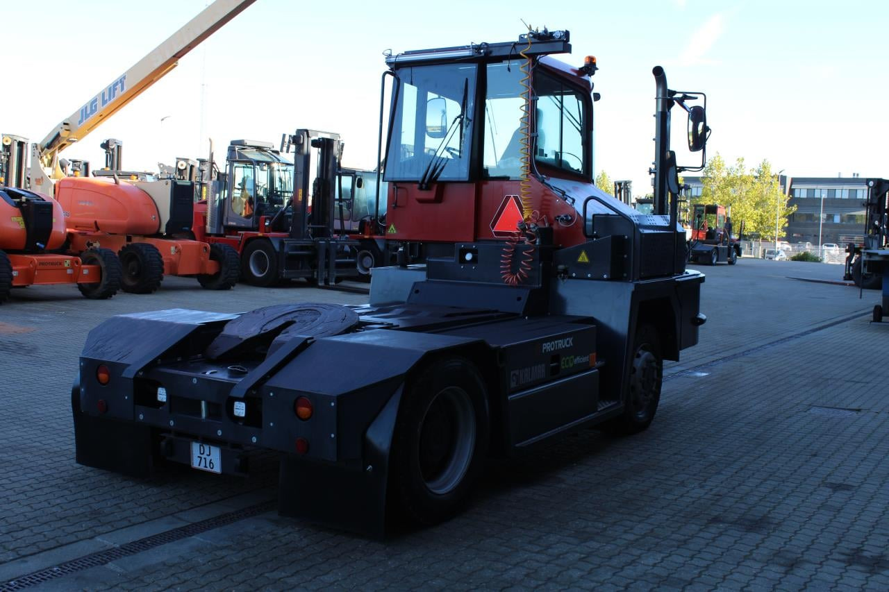 Kalmar TRL618I 4X4 - Τράκτορες τελωνείων: φωτογραφία 3 Kalmar TRL618I 4X4 - Τράκτορες τελωνείων: φωτογραφία 3