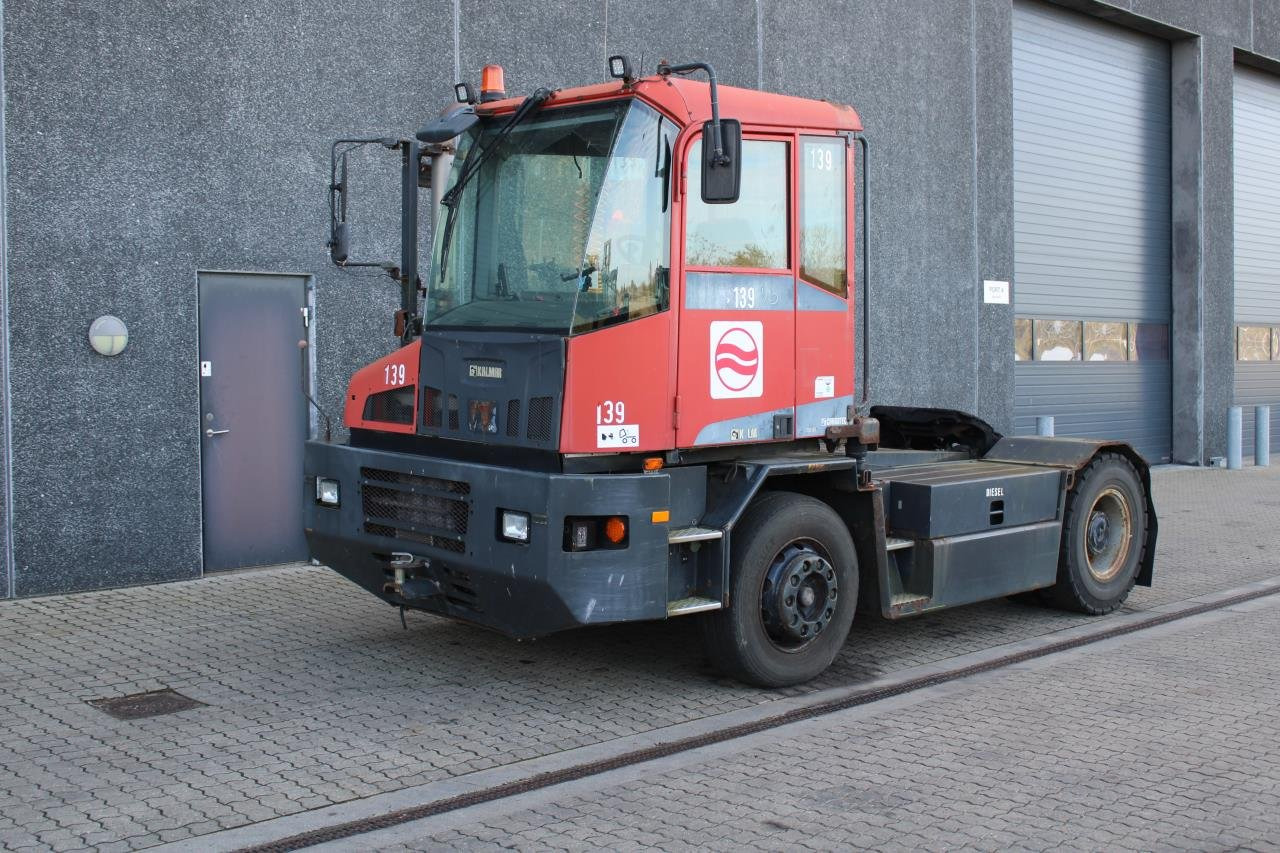 Kalmar TT618I - Τράκτορες τελωνείων: φωτογραφία 2 Kalmar TT618I - Τράκτορες τελωνείων: φωτογραφία 2