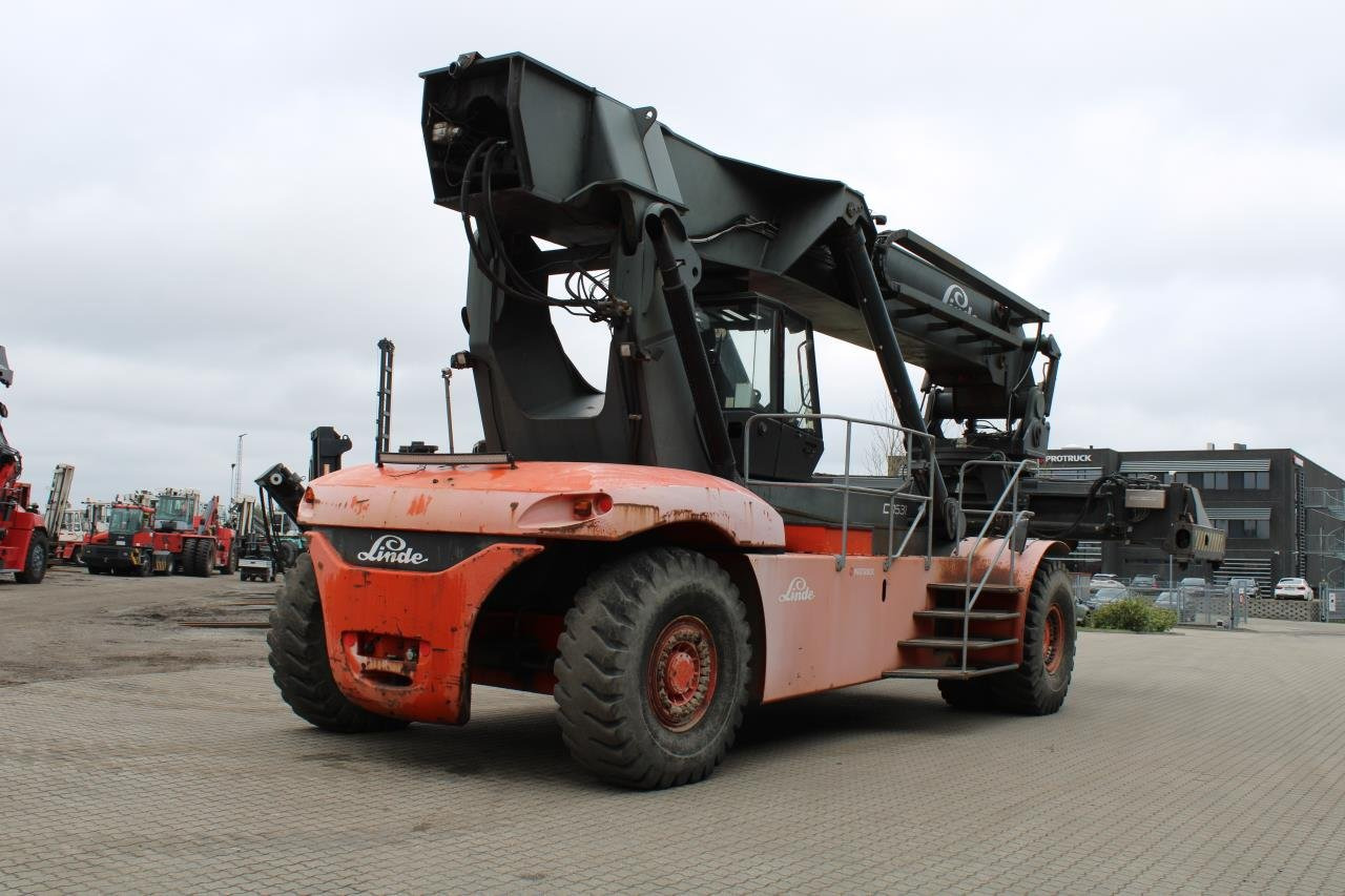 Linde C4531TL - Reachstacker: φωτογραφία 3 Linde C4531TL - Reachstacker: φωτογραφία 3