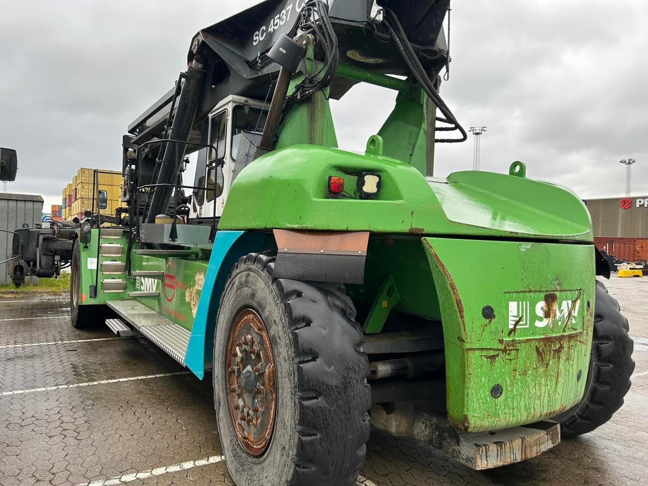 SMV SC4537 CBX5 - Reachstacker: φωτογραφία 3 SMV SC4537 CBX5 - Reachstacker: φωτογραφία 3