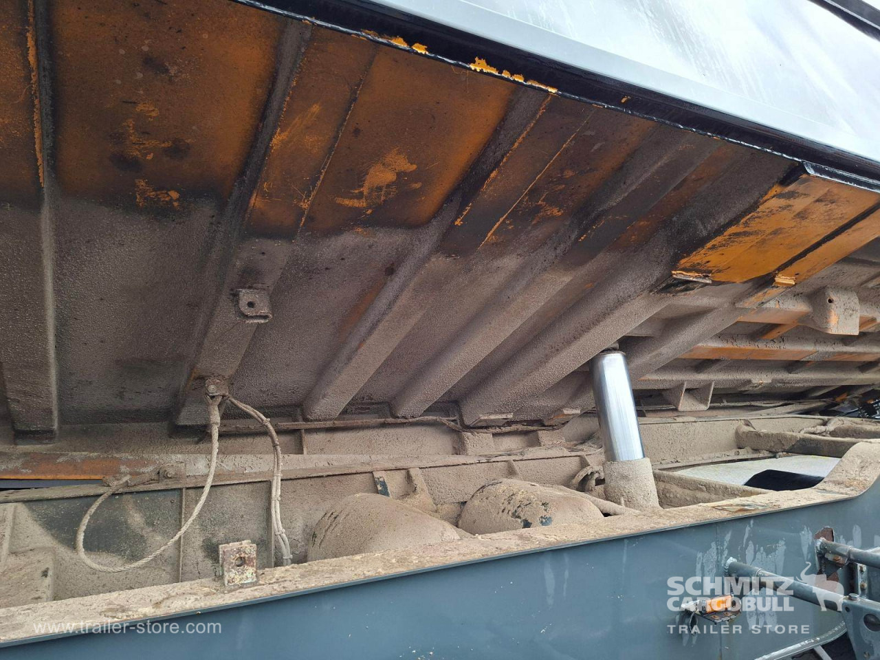 KEMPF Auflieger Kipper Stahlrundmulde 36m³ - Επικαθήμενο ανατρεπόμενο: φωτογραφία 4 KEMPF Auflieger Kipper Stahlrundmulde 36m³ - Επικαθήμενο ανατρεπόμενο: φωτογραφία 4