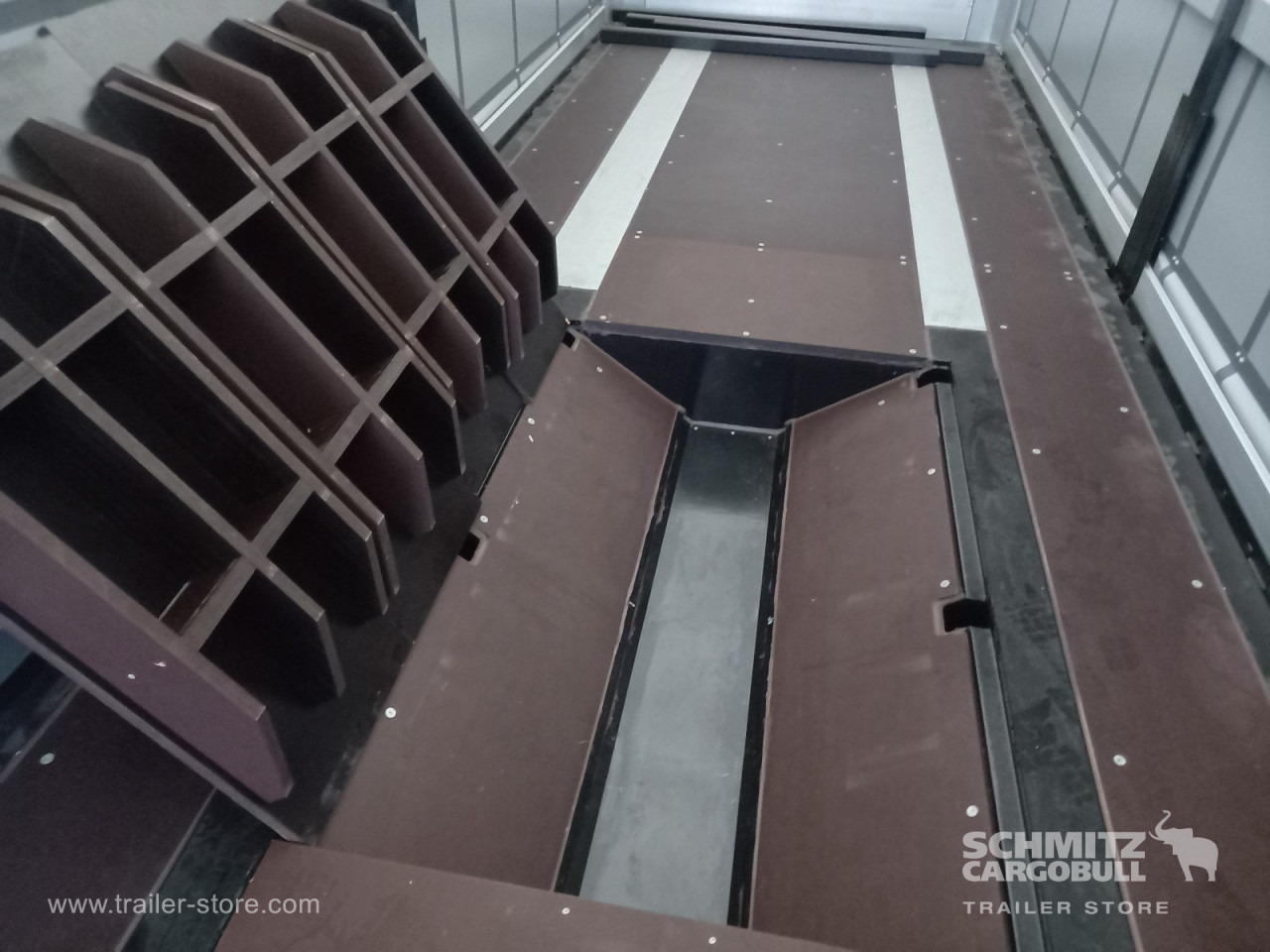 Επικαθήμενο κουρτίνα KOEGEL Auflieger Curtainsider Mega: φωτογραφία 12