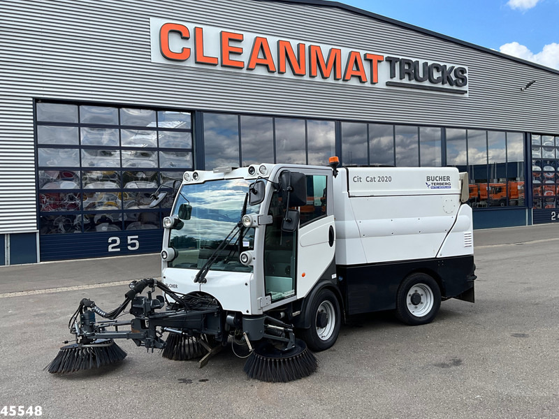 Bucher Citycat 2020 with 3-rd brush - Σάρωθρο δρόμων: φωτογραφία 2 Bucher Citycat 2020 with 3-rd brush - Σάρωθρο δρόμων: φωτογραφία 2