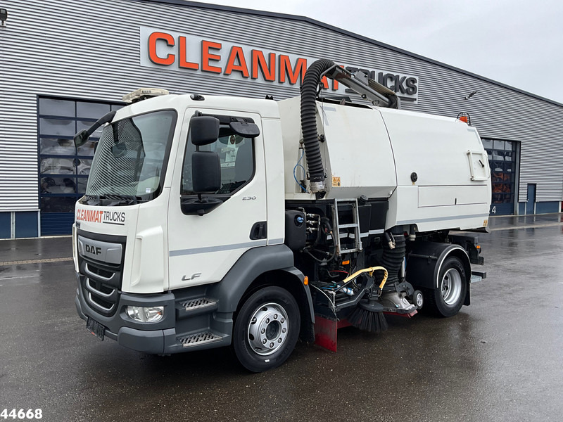 DAF FA LF 230 Euro 6 Johnston VT652 Just 87.278 km! - Σάρωθρο δρόμων: φωτογραφία 3 DAF FA LF 230 Euro 6 Johnston VT652 Just 87.278 km! - Σάρωθρο δρόμων: φωτογραφία 3