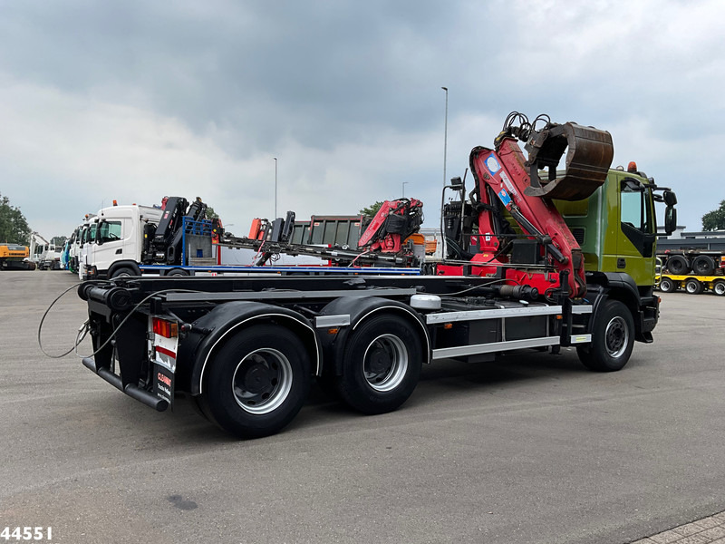 Iveco AD260T41 6x4 HMF 16 Tonmeter Z-kraan - Φορτηγό με σύστημα καλωδίων, Φορτηγό με γερανό: φωτογραφία 5 Iveco AD260T41 6x4 HMF 16 Tonmeter Z-kraan - Φορτηγό με σύστημα καλωδίων, Φορτηγό με γερανό: φωτογραφία 5