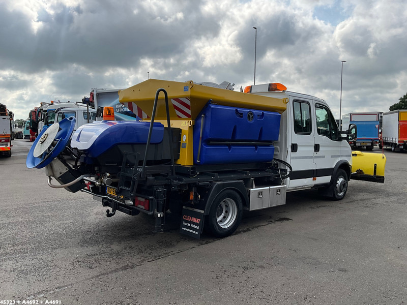 Iveco Daily 70C17 Nido zoutstrooier - Εκχιονιστικό μηχάνημα: φωτογραφία 4 Iveco Daily 70C17 Nido zoutstrooier - Εκχιονιστικό μηχάνημα: φωτογραφία 4