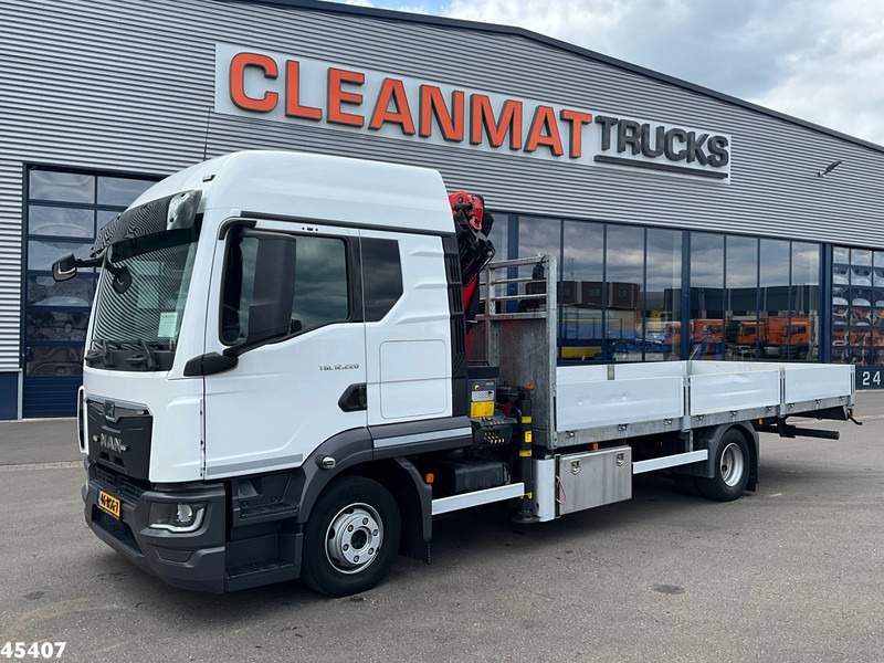 MAN TGL 12.220 Euro 6 Palfinger 11 Tonmeter laadkraan Just 60.518 km! - Φορτηγό με γερανό: φωτογραφία 2 MAN TGL 12.220 Euro 6 Palfinger 11 Tonmeter laadkraan Just 60.518 km! - Φορτηγό με γερανό: φωτογραφία 2