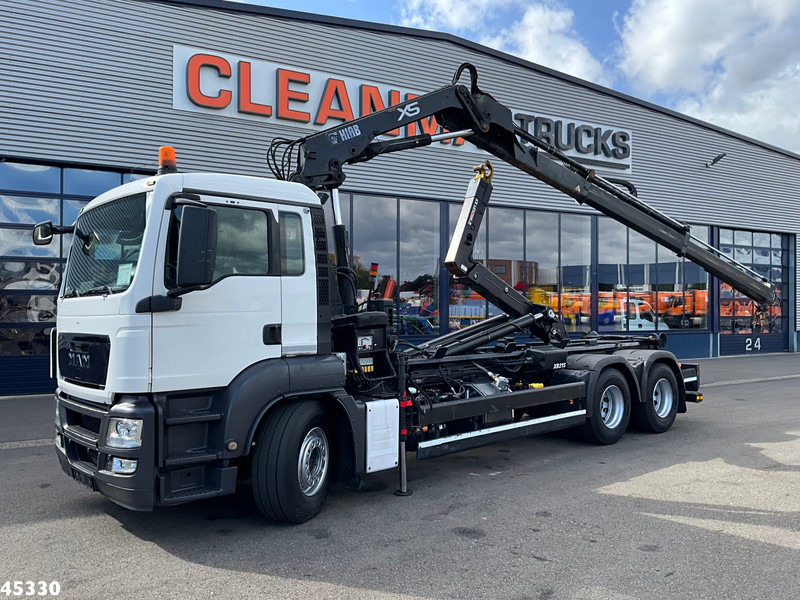 MAN TGS 26.360 6x4 Hiab 12 Tonmeter laadkraan - Φορτηγό φόρτωσης γάντζου, Φορτηγό με γερανό: φωτογραφία 1 MAN TGS 26.360 6x4 Hiab 12 Tonmeter laadkraan - Φορτηγό φόρτωσης γάντζου, Φορτηγό με γερανό: φωτογραφία 1