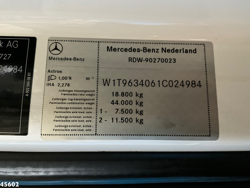 Τράκτορας Mercedes-Benz Actros 1842 Mega GigaSpace MirrorCam: φωτογραφία 18 Τράκτορας Mercedes-Benz Actros 1842 Mega GigaSpace MirrorCam: φωτογραφία 18