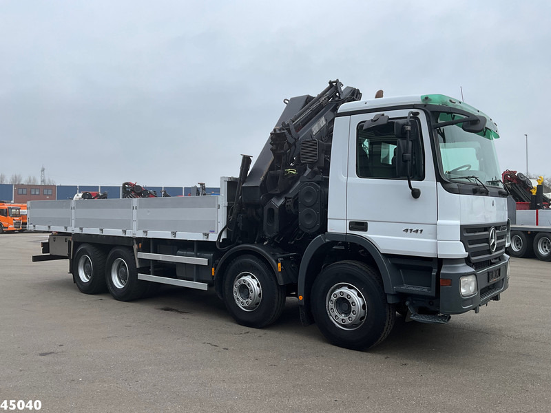 Mercedes-Benz Actros 4141 8x4 manual Hiab 32 Tonmeter laadkraan + Fly-jib - Φορτηγό με γερανό: φωτογραφία 5 Mercedes-Benz Actros 4141 8x4 manual Hiab 32 Tonmeter laadkraan + Fly-jib - Φορτηγό με γερανό: φωτογραφία 5