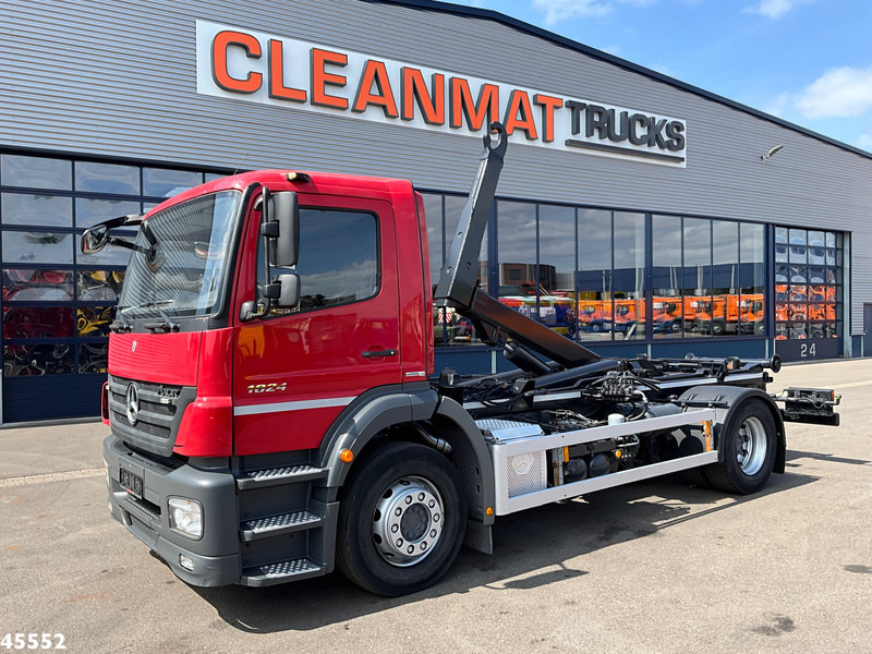 Φορτηγό φόρτωσης γάντζου Mercedes-Benz Axor 1824 Euro 5 14 Ton haakarmsysteem: φωτογραφία 1