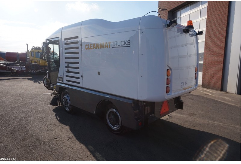 Ravo 540 CD with 3-rd brush - Σάρωθρο δρόμων: φωτογραφία 2 Ravo 540 CD with 3-rd brush - Σάρωθρο δρόμων: φωτογραφία 2