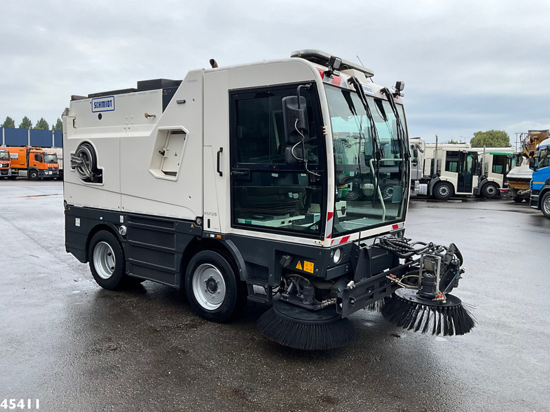 Schmidt Cleango 500 Compact Euro 6 with 3-rd brush - Σάρωθρο δρόμων: φωτογραφία 3 Schmidt Cleango 500 Compact Euro 6 with 3-rd brush - Σάρωθρο δρόμων: φωτογραφία 3