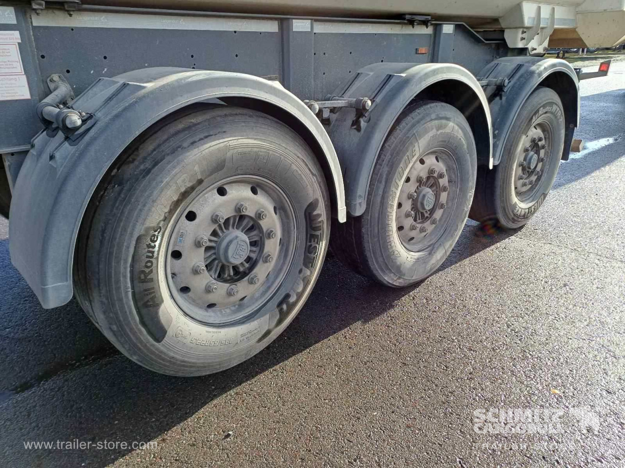 LANGENDORF Auflieger Kipper Stahlrundmulde 24m³ - Επικαθήμενο ανατρεπόμενο: φωτογραφία 2 LANGENDORF Auflieger Kipper Stahlrundmulde 24m³ - Επικαθήμενο ανατρεπόμενο: φωτογραφία 2