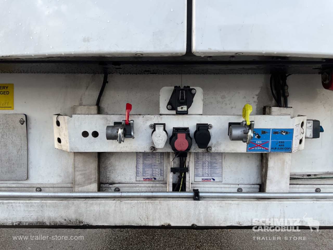 SCHMITZ Reefer Multitemp Double deck - Επικαθήμενο ισοθερμικό: φωτογραφία 4 SCHMITZ Reefer Multitemp Double deck - Επικαθήμενο ισοθερμικό: φωτογραφία 4