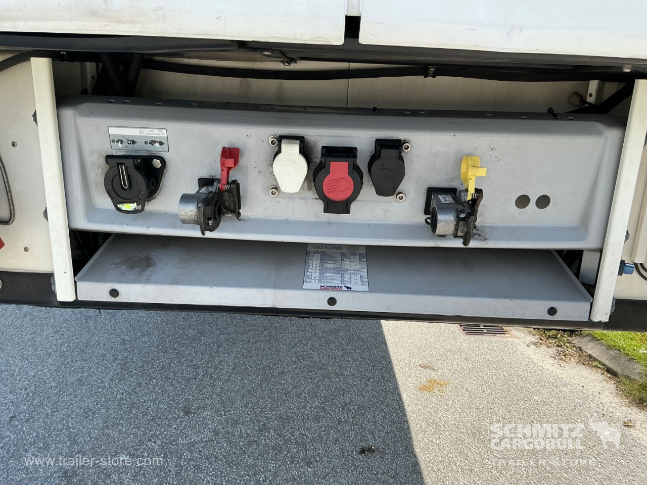 SCHMITZ Reefer Standard Double deck - Επικαθήμενο ισοθερμικό: φωτογραφία 4 SCHMITZ Reefer Standard Double deck - Επικαθήμενο ισοθερμικό: φωτογραφία 4