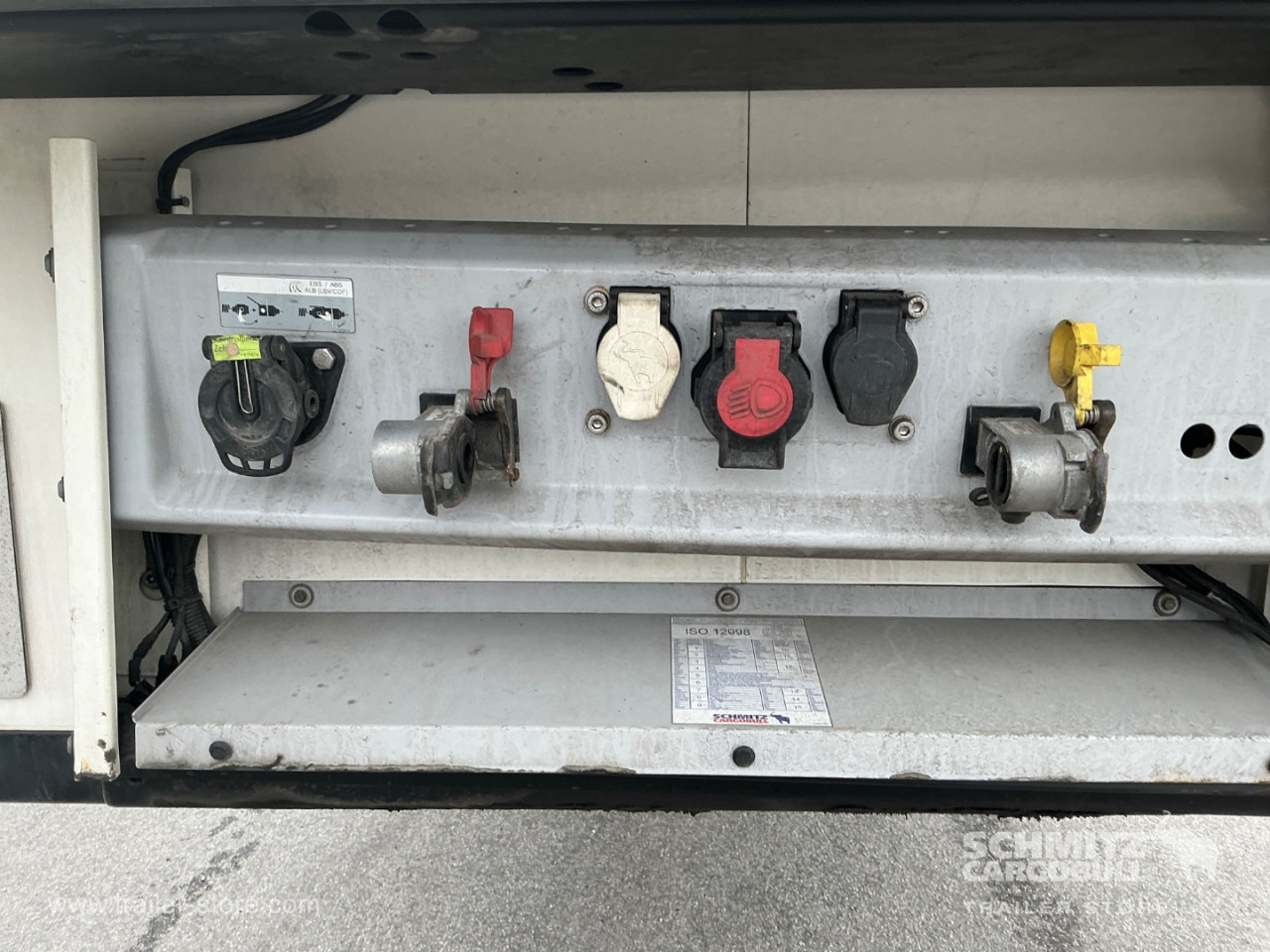 SCHMITZ Reefer Standard Double deck - Επικαθήμενο ισοθερμικό: φωτογραφία 4 SCHMITZ Reefer Standard Double deck - Επικαθήμενο ισοθερμικό: φωτογραφία 4