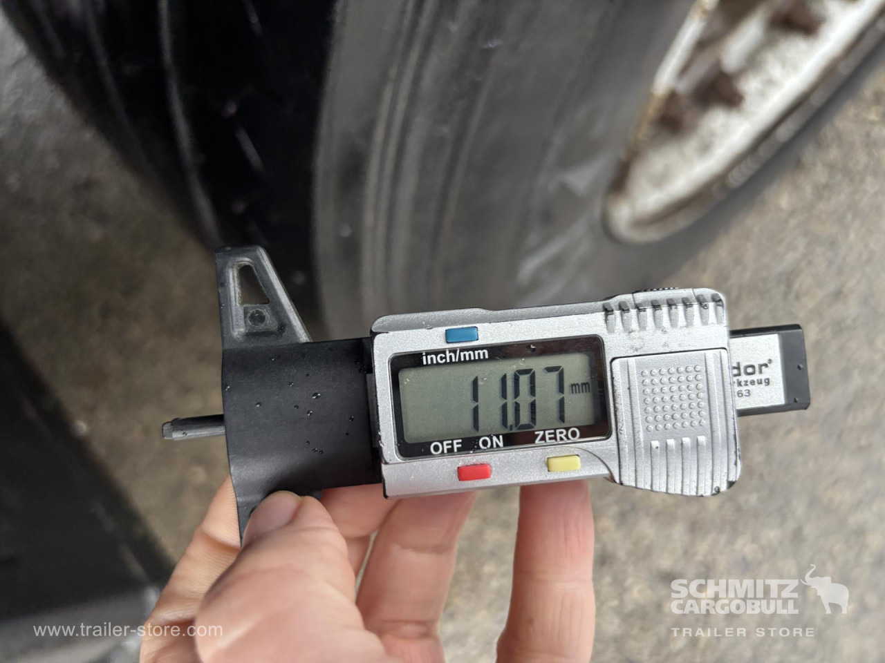 SCHMITZ Curtainsider Mega - Επικαθήμενο κουρτίνα: φωτογραφία 2 SCHMITZ Curtainsider Mega - Επικαθήμενο κουρτίνα: φωτογραφία 2