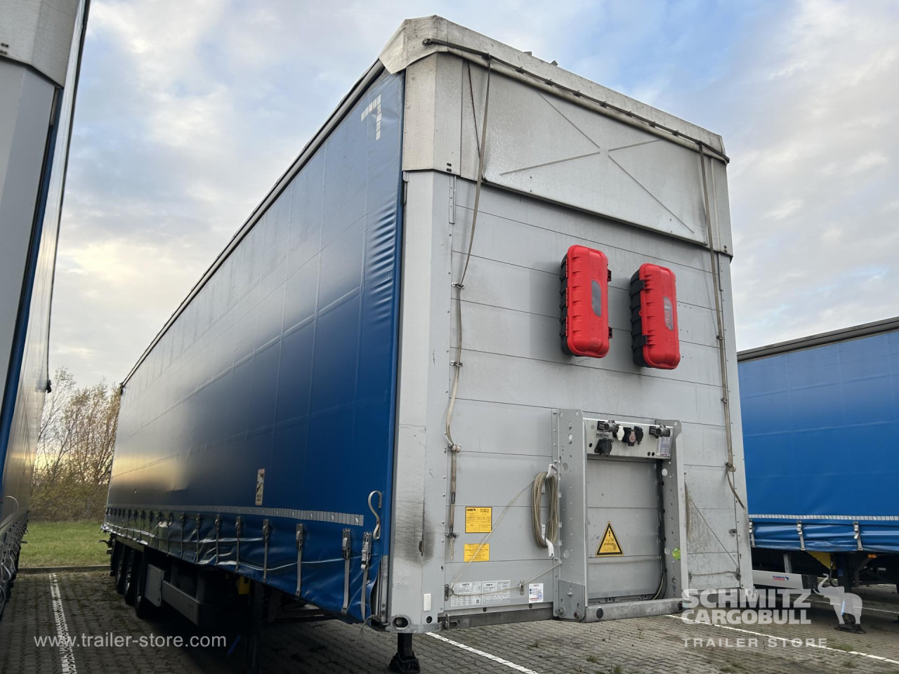 SCHMITZ Curtainsider Mega - Επικαθήμενο κουρτίνα: φωτογραφία 1 SCHMITZ Curtainsider Mega - Επικαθήμενο κουρτίνα: φωτογραφία 1