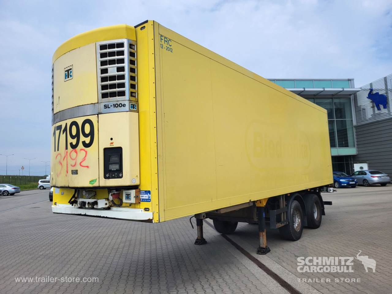 SCHMITZ Insulated/refrigerated box Taillift - Επικαθήμενο ψυγείο: φωτογραφία 1 SCHMITZ Insulated/refrigerated box Taillift - Επικαθήμενο ψυγείο: φωτογραφία 1