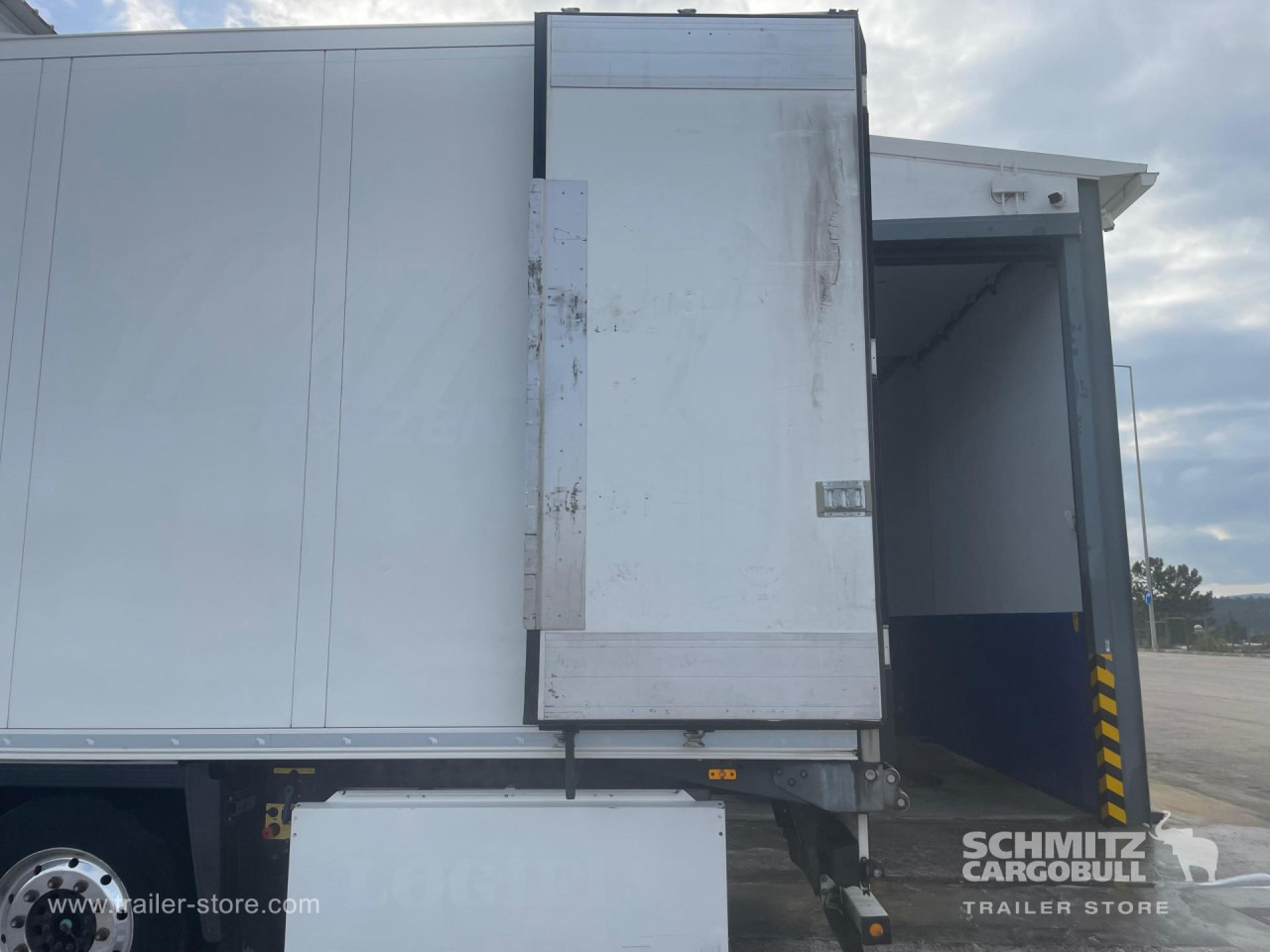 SCHMITZ Reefer Multitemp - Επικαθήμενο ισοθερμικό: φωτογραφία 5 SCHMITZ Reefer Multitemp - Επικαθήμενο ισοθερμικό: φωτογραφία 5