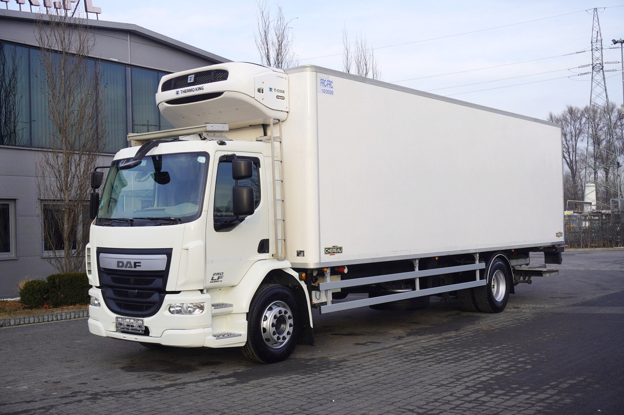 DAF LF 280 / Chereau multi-temperature refrigerator / Dhollandia DHSM.30 lift 2000 kg - Φορτηγό ψυγείο: φωτογραφία 1 DAF LF 280 / Chereau multi-temperature refrigerator / Dhollandia DHSM.30 lift 2000 kg - Φορτηγό ψυγείο: φωτογραφία 1