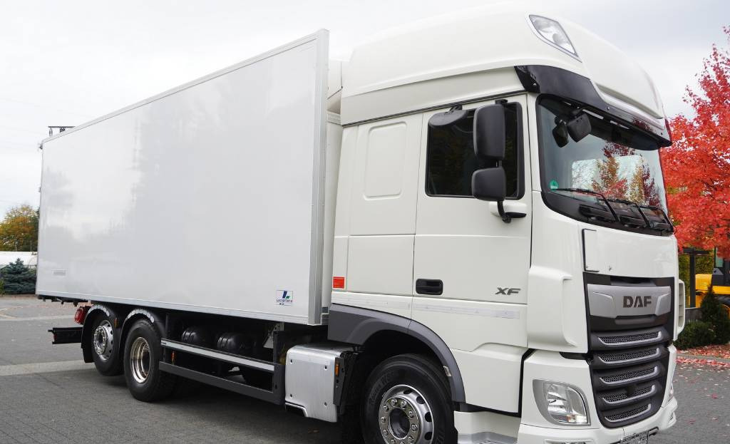 DAF XF 450 6×2 E6 / Refrigerator Lacapitaine / ATP/FRC to 2027 / 18 pallets - Φορτηγό ψυγείο: φωτογραφία 3 DAF XF 450 6×2 E6 / Refrigerator Lacapitaine / ATP/FRC to 2027 / 18 pallets - Φορτηγό ψυγείο: φωτογραφία 3