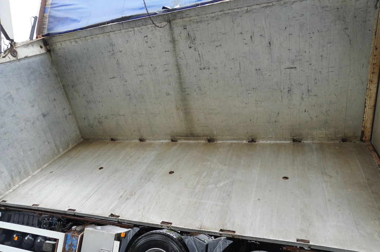 Dump truck body , side opening, 40 m3, side tipper - Κλειστά aμάξωμα: φωτογραφία 5 Dump truck body , side opening, 40 m3, side tipper - Κλειστά aμάξωμα: φωτογραφία 5
