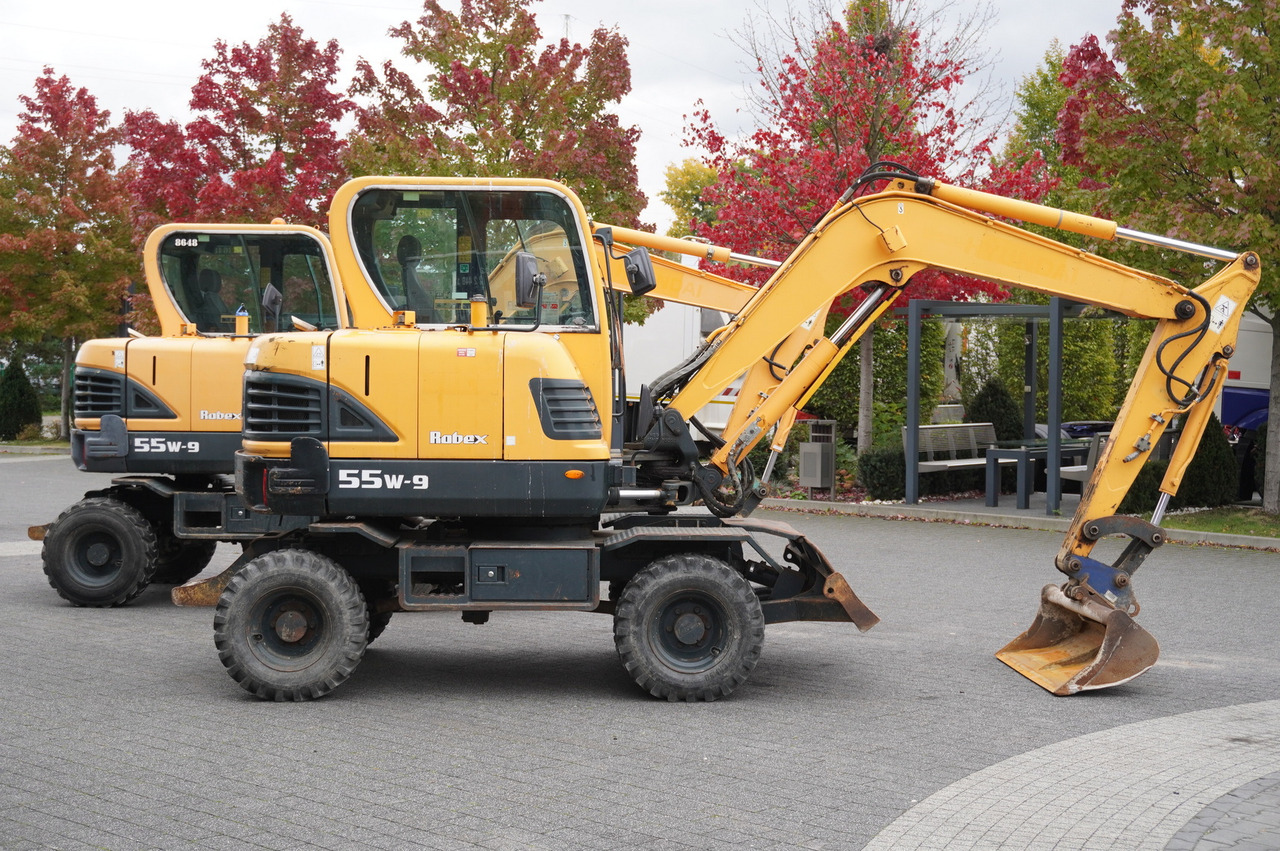 Hyundai Robex 55W-9 Wheeled Excavator 5.5t / 2pcs - Μίνι εκσκαφέας: φωτογραφία 3 Hyundai Robex 55W-9 Wheeled Excavator 5.5t / 2pcs - Μίνι εκσκαφέας: φωτογραφία 3