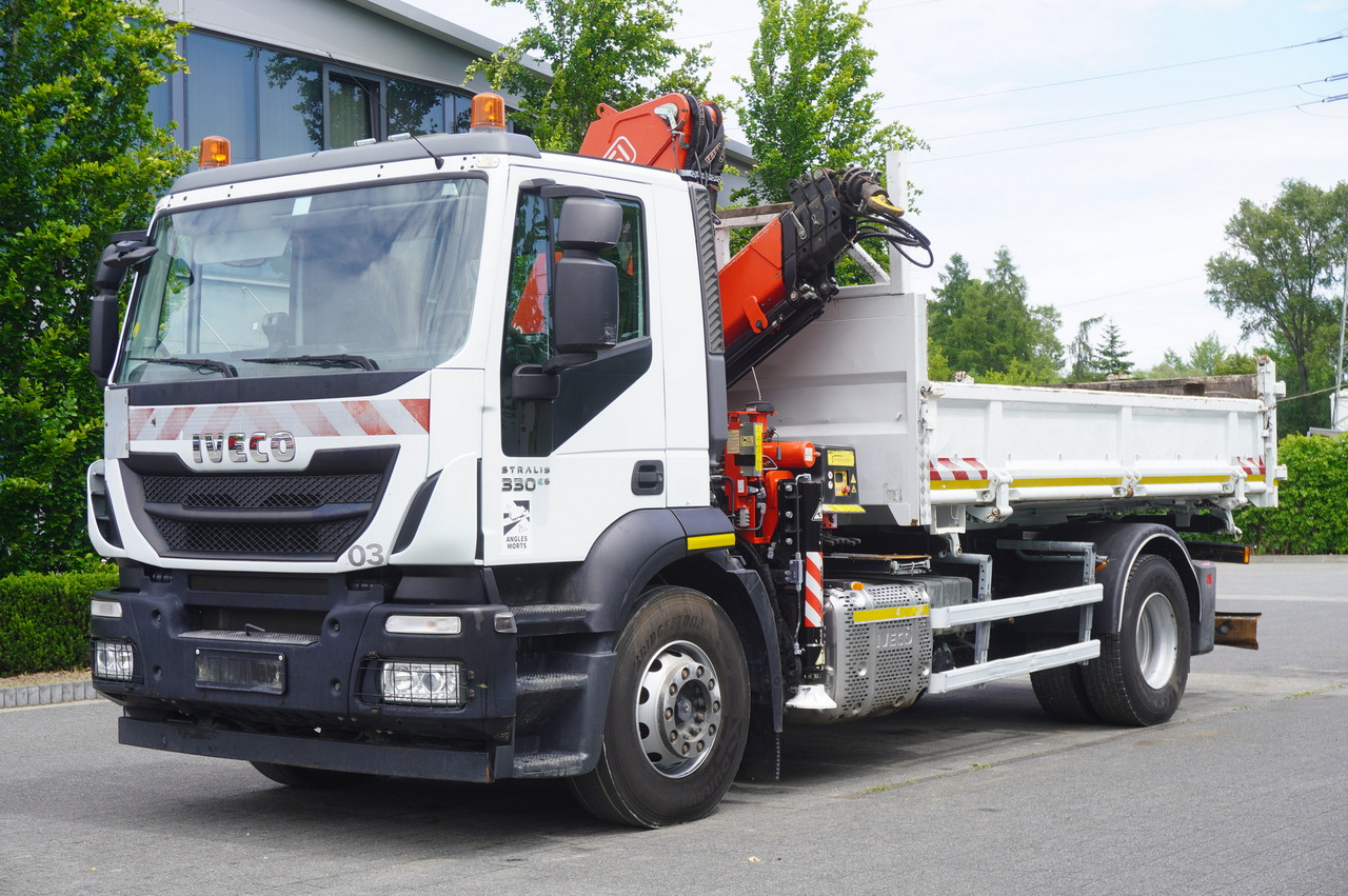 IVECO STRALIS 330 E6 / FASSI 195A 8.5 T / 3-side tipper - Φορτηγό ανατρεπόμενο, Φορτηγό με γερανό: φωτογραφία 2 IVECO STRALIS 330 E6 / FASSI 195A 8.5 T / 3-side tipper - Φορτηγό ανατρεπόμενο, Φορτηγό με γερανό: φωτογραφία 2